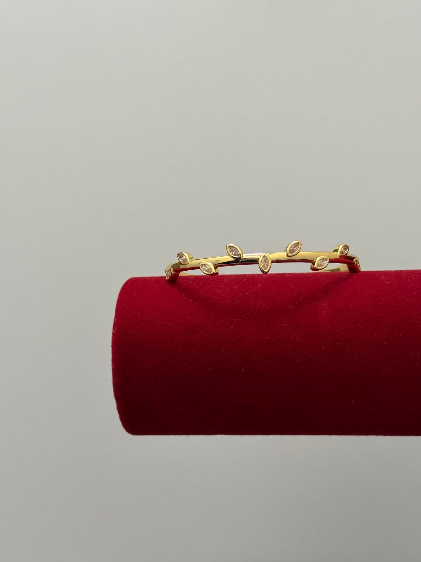 Leaf Cuff
