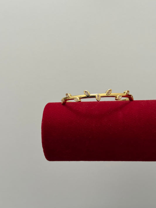 Leaf Cuff