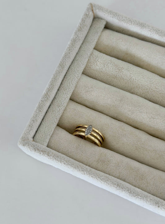 Triple Line Ring
