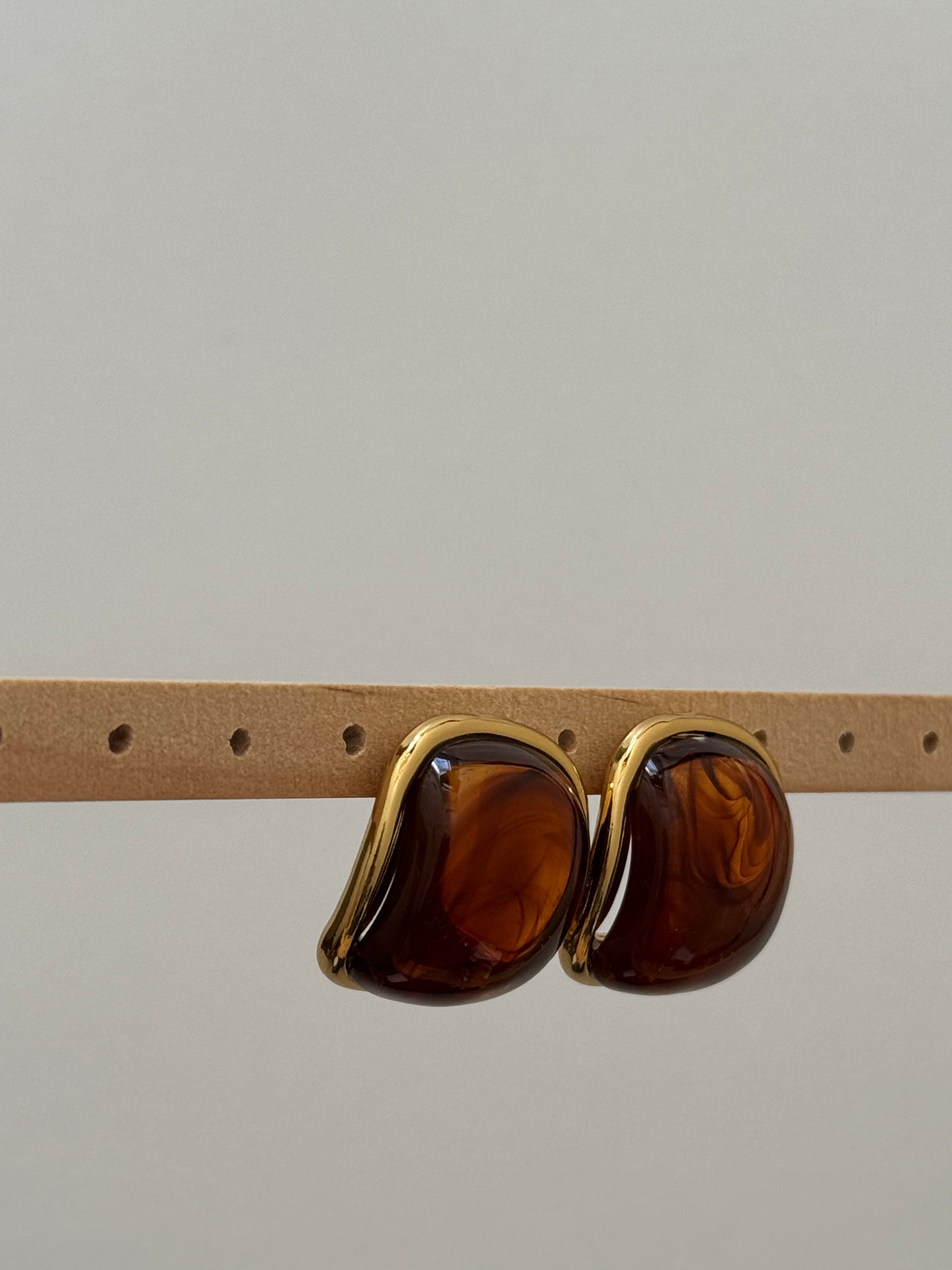 Toffee Studs Earring