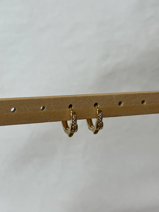 Belt Detailed Hoop Earring