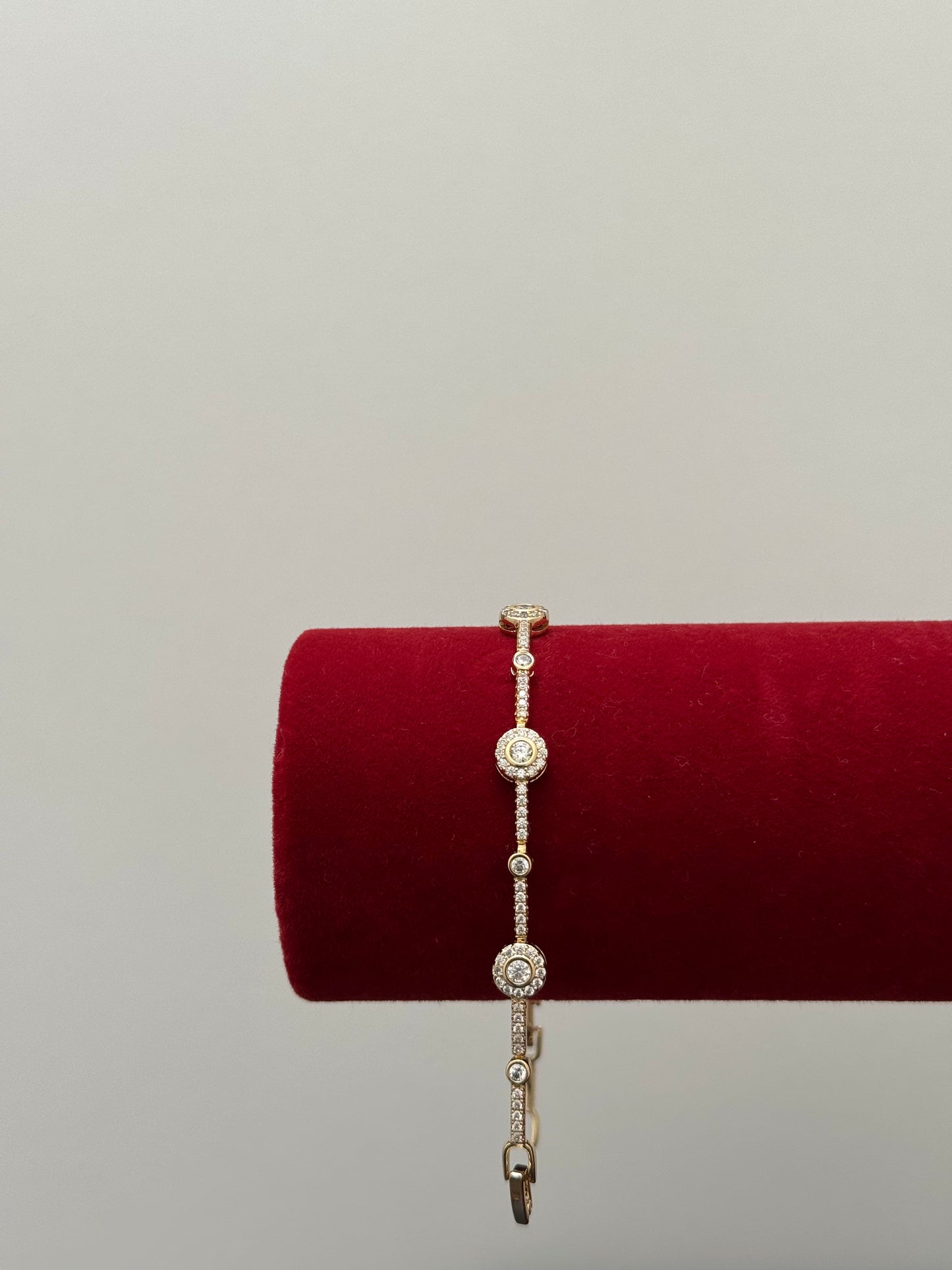 Halo Glow Bracelet