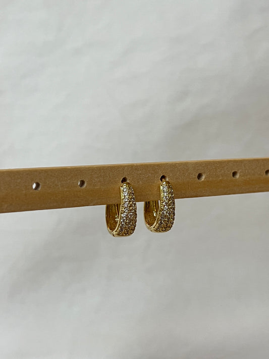 11 mm U-Hoop Earring