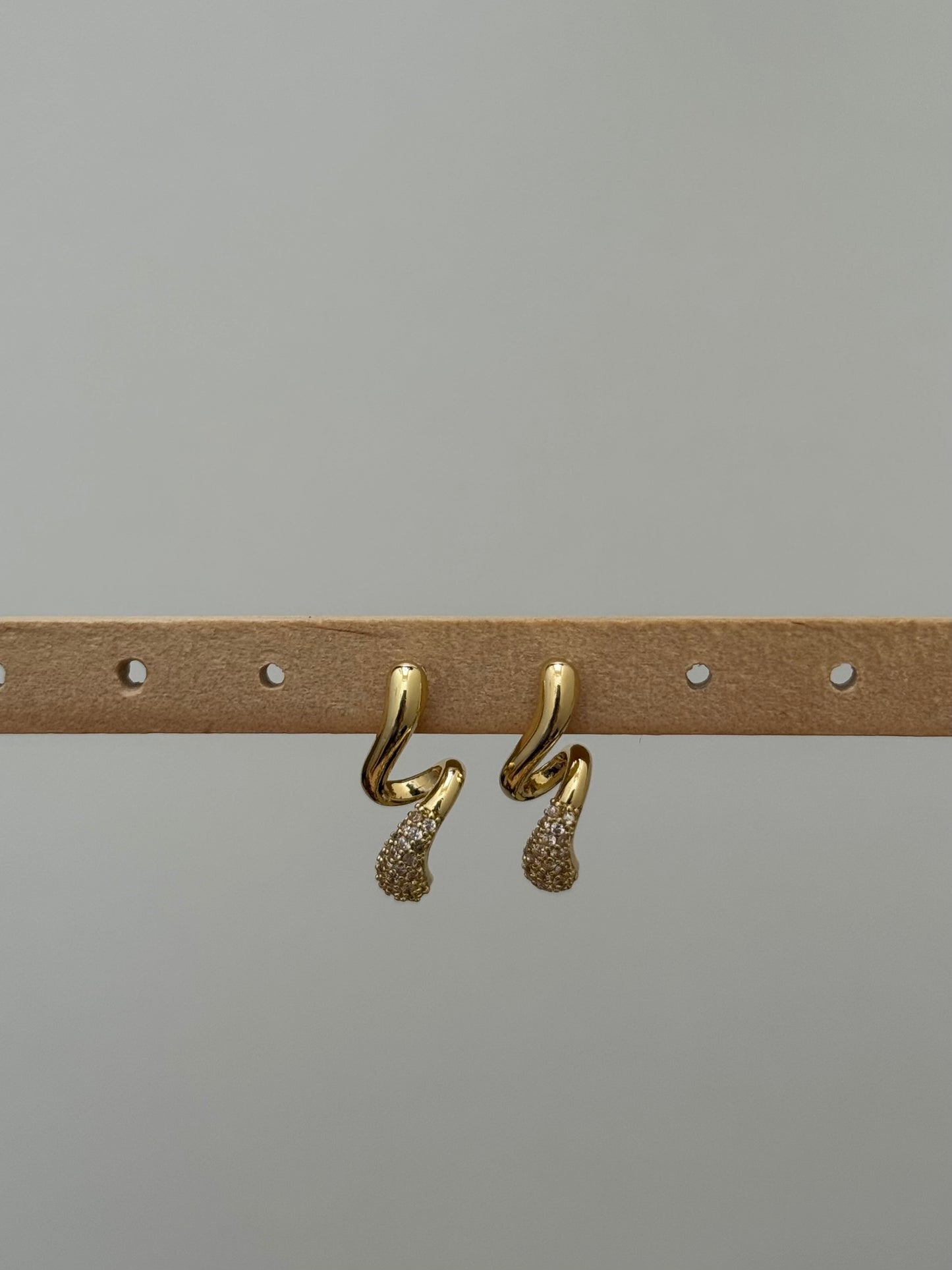 Molten Curve Earring