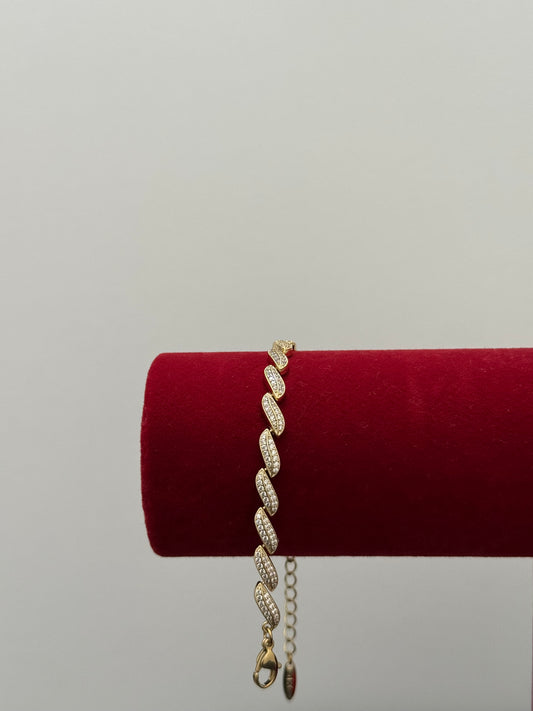 Wave Gold Bracelet