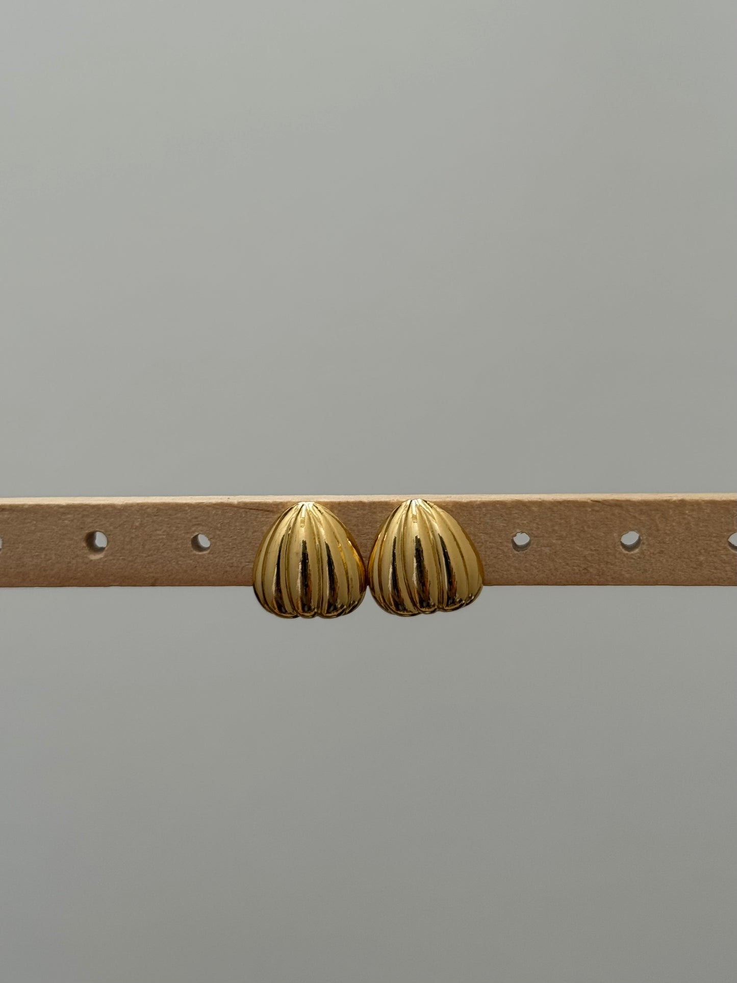Venus Dome Earring