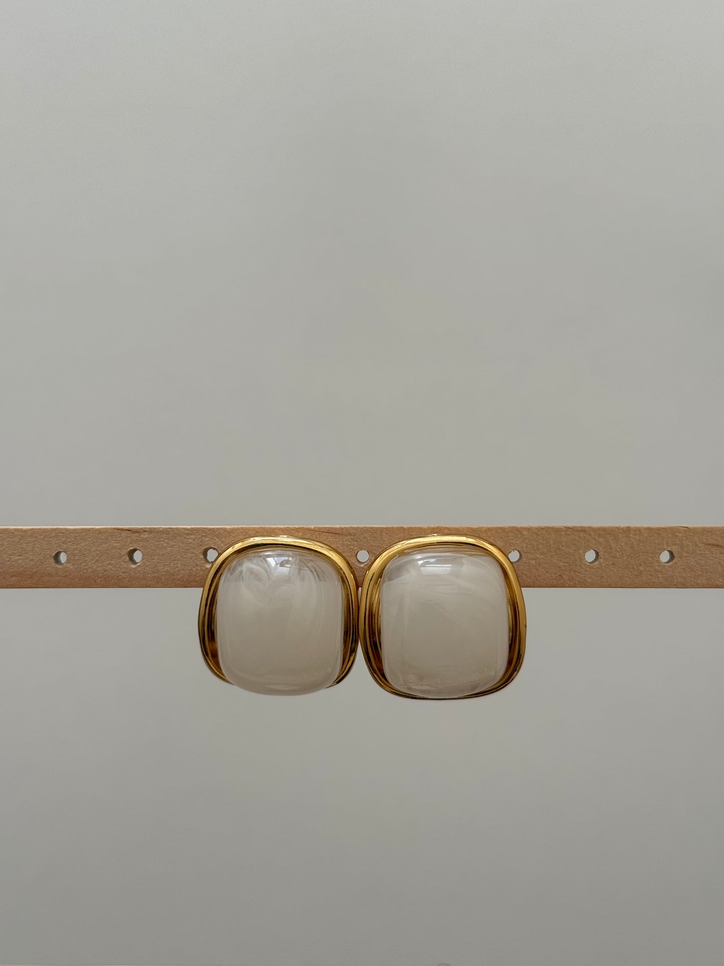 Ivory Frame Earring