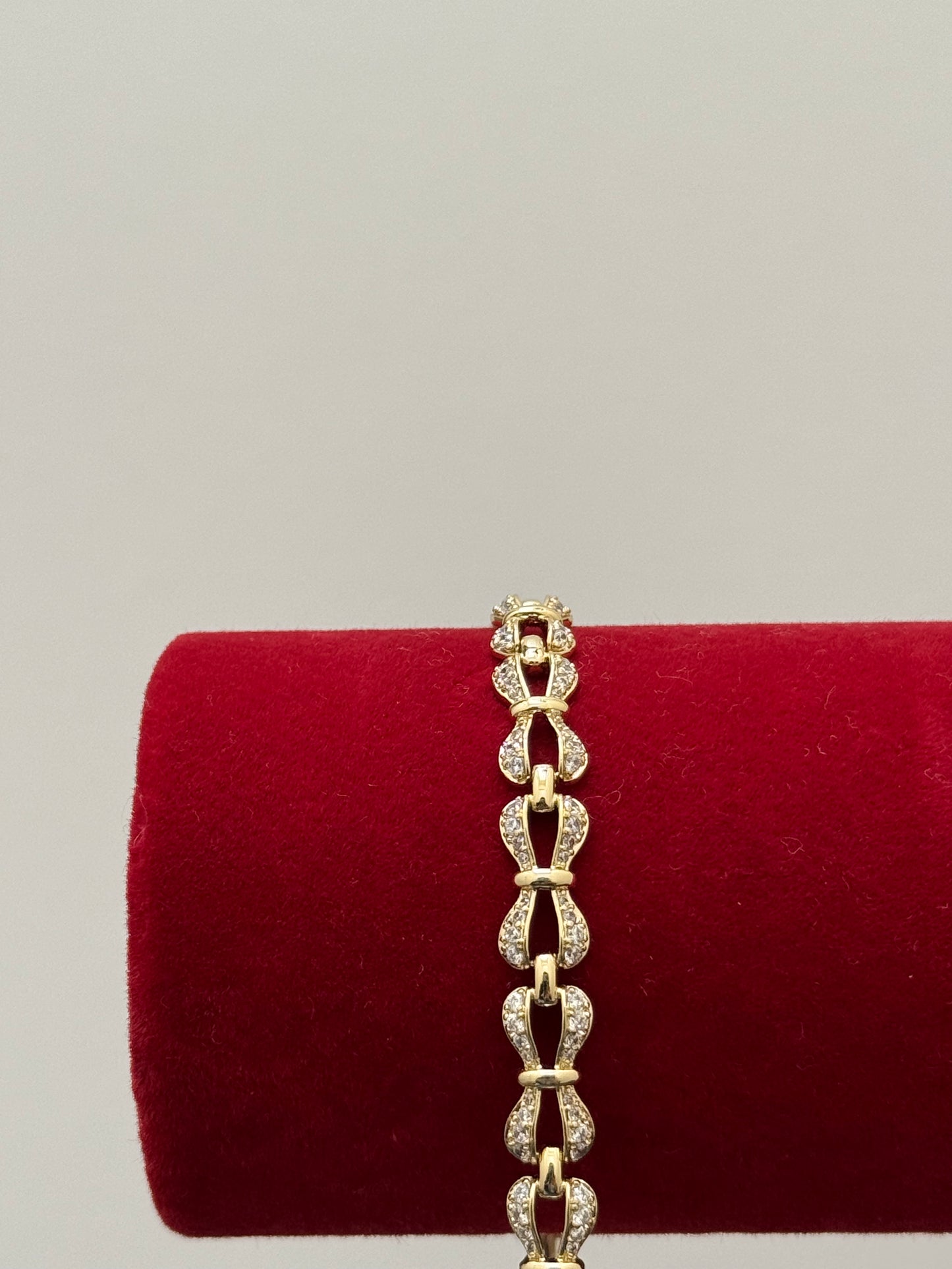 Veloura Bracelet