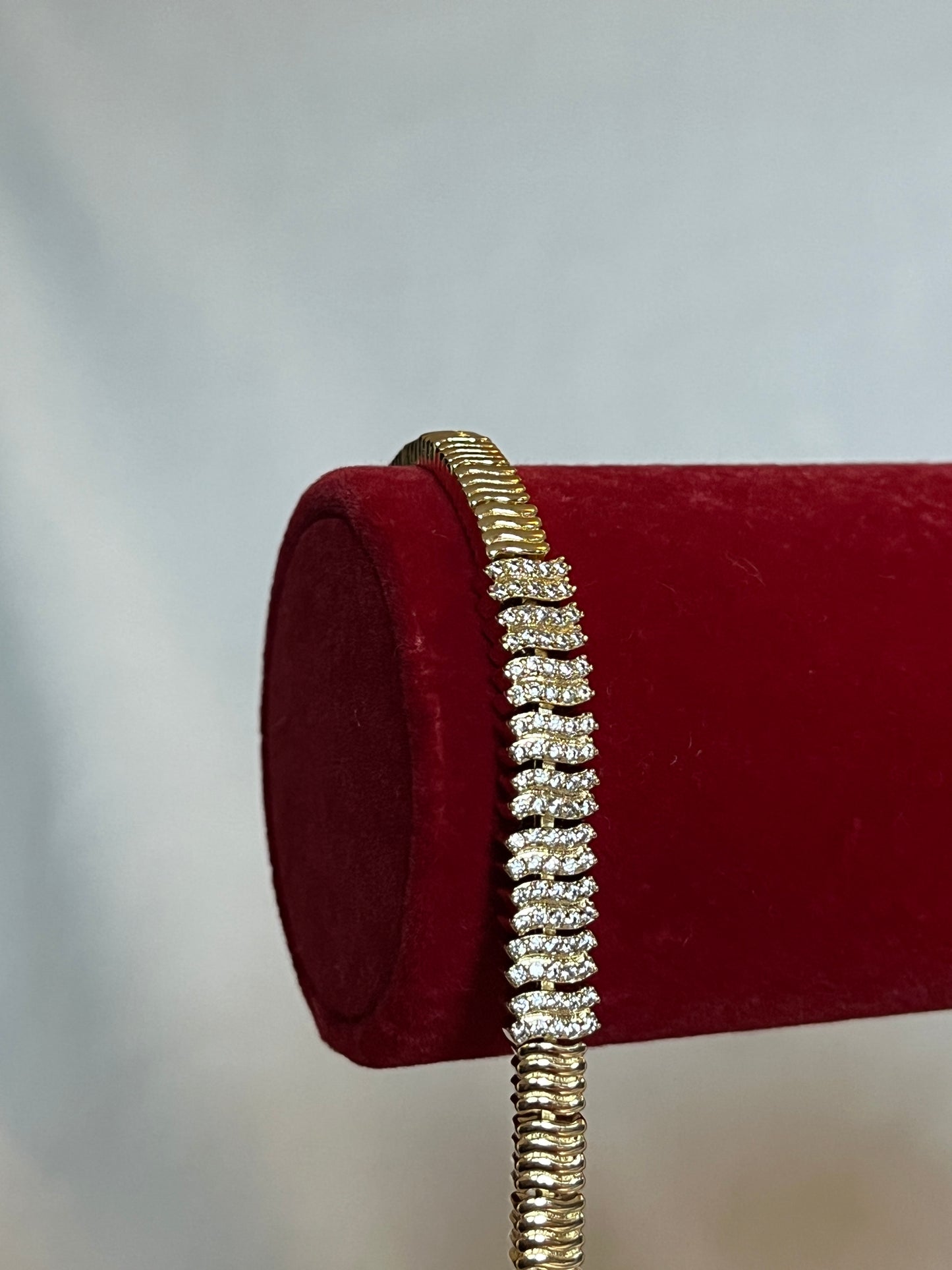 Pulse Chain Bracelet