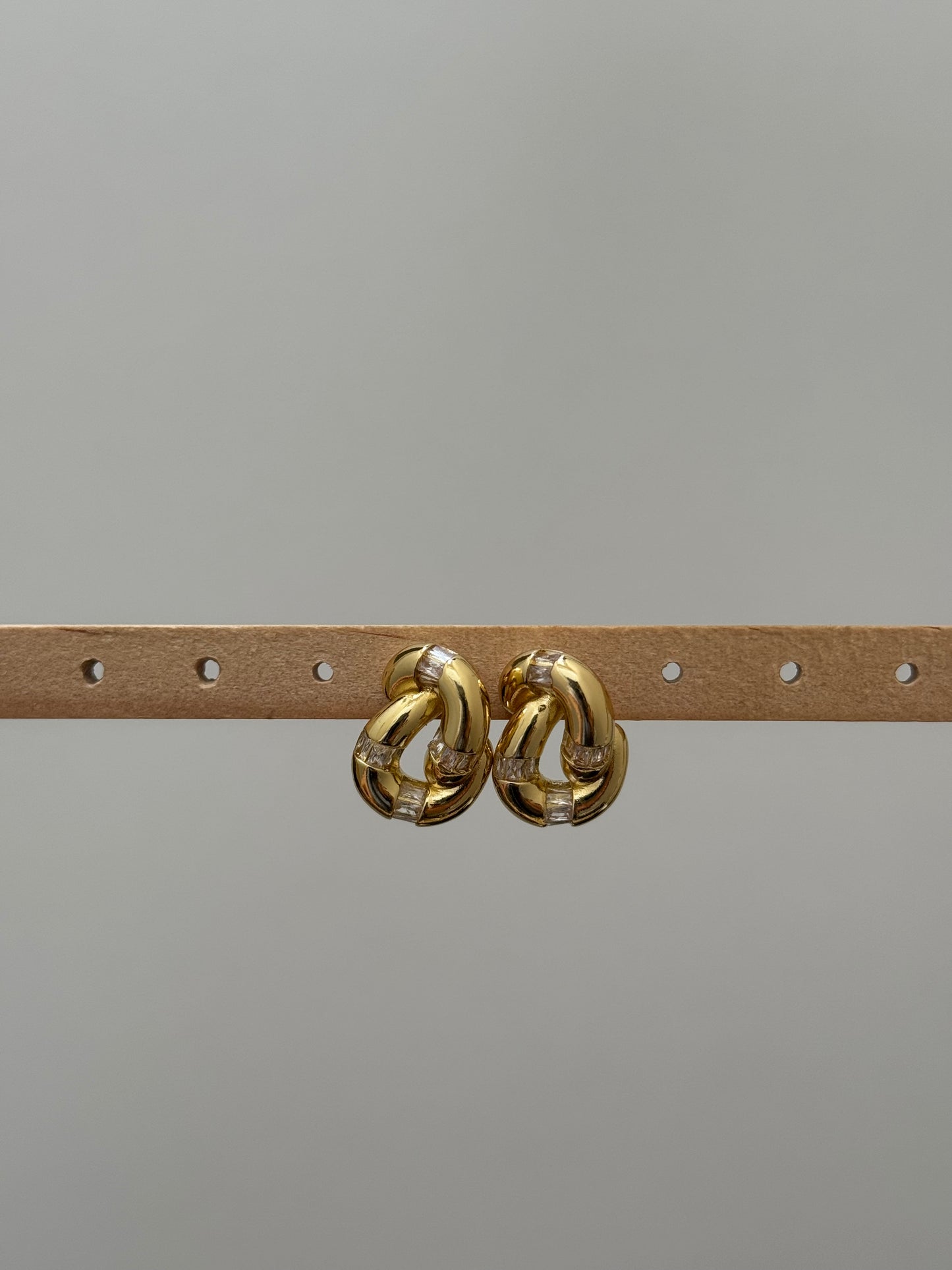 Golden Knot Earring