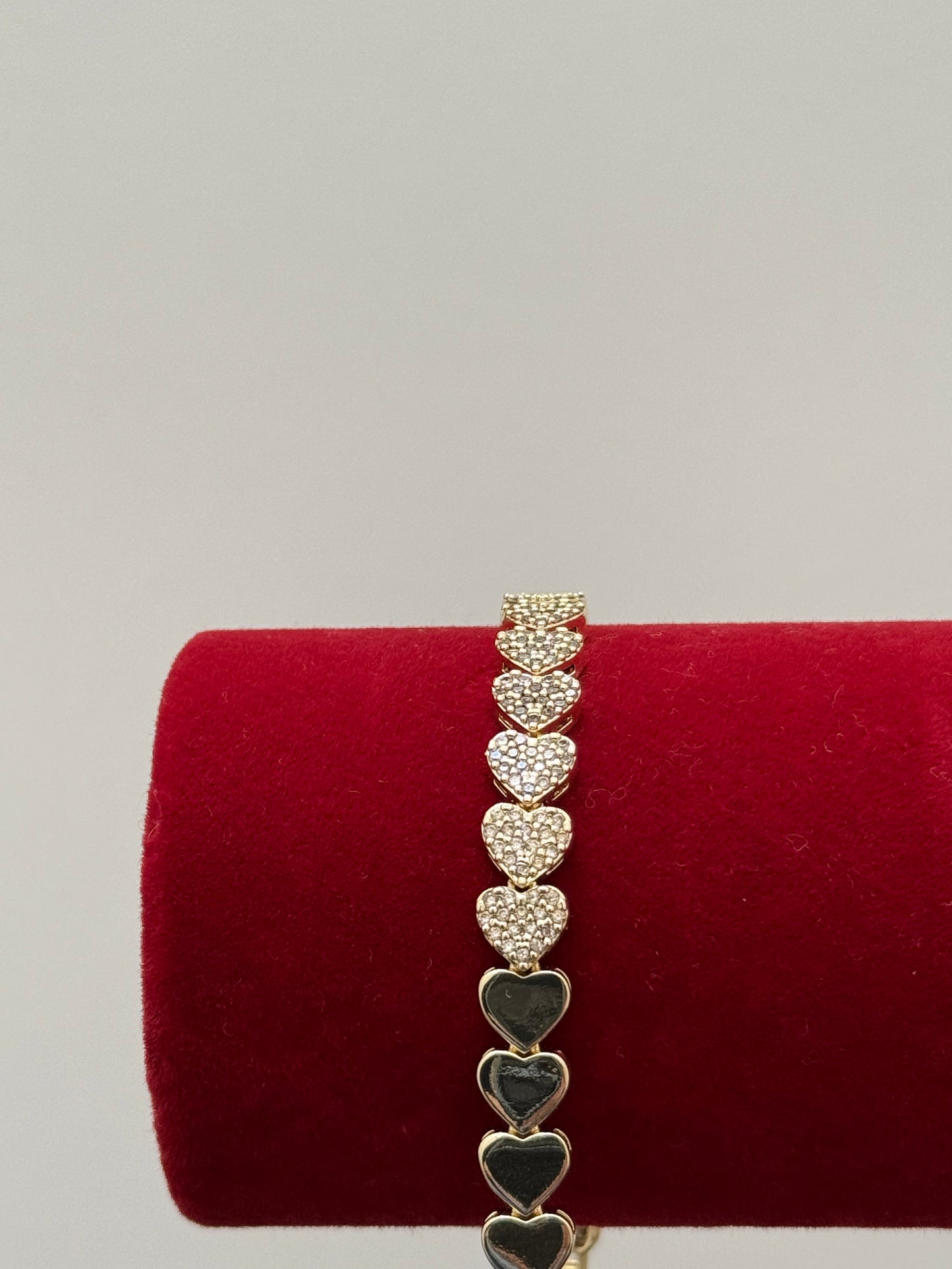 Golden Hearts Bracelet