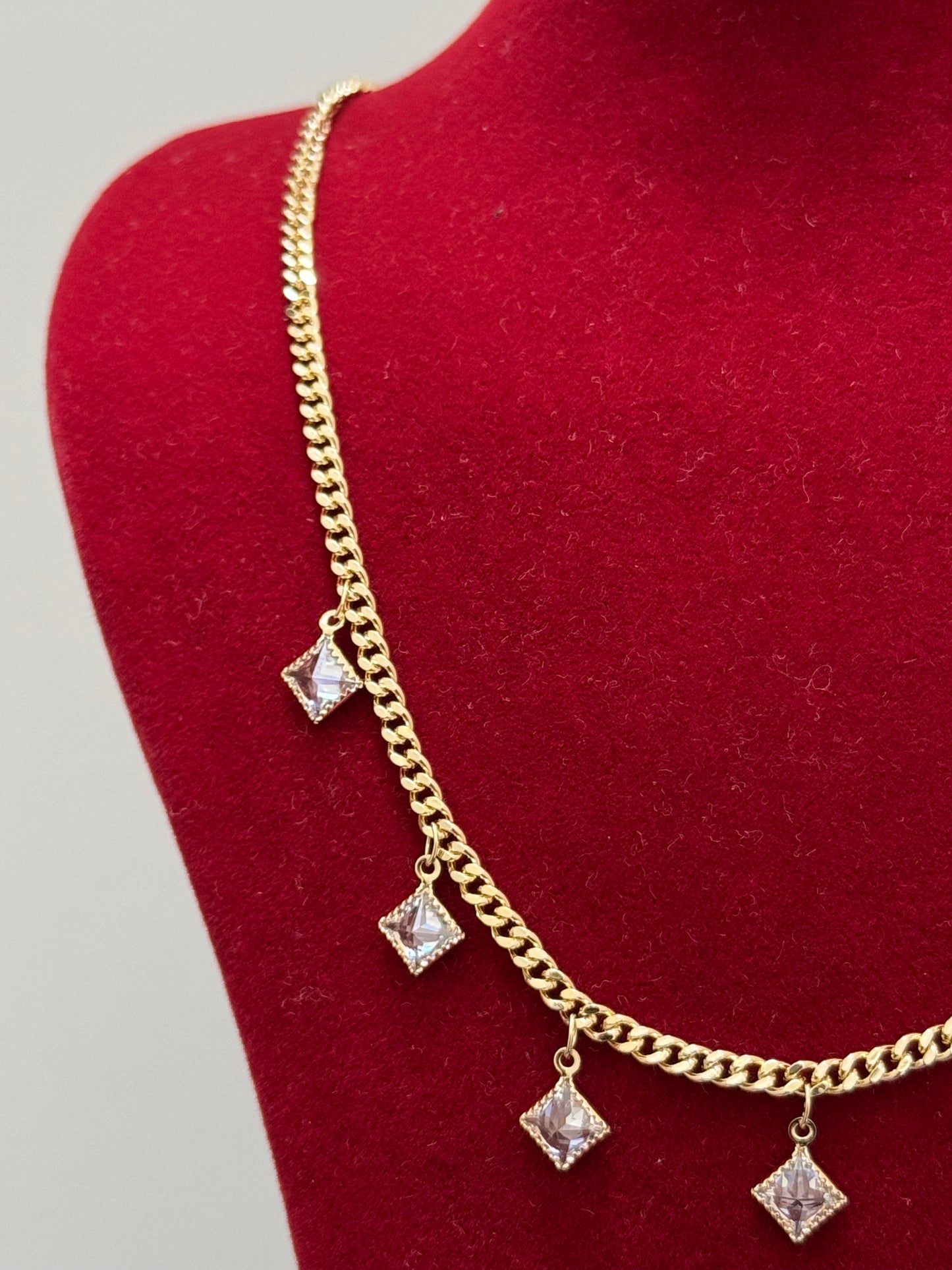 Golden Dangle Necklace